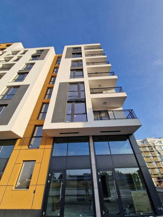 Тристаен апартамент в Христо Смирненски!