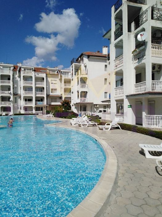 Продава се Тристаен апартамент в к.к. Слънчев бряг - 81 кв.м за 1210 €/кв.м - Снимка #4