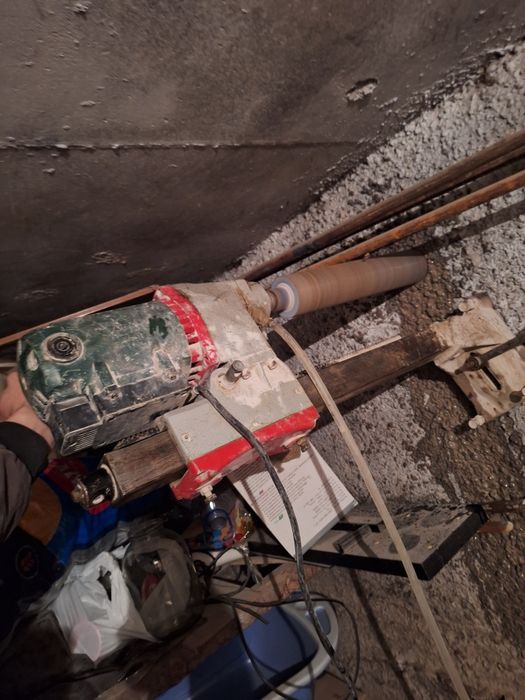 Almazne bur devor teshish