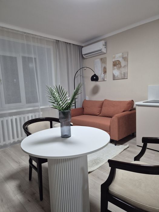 1.ком Дизайнерская студия 7-51