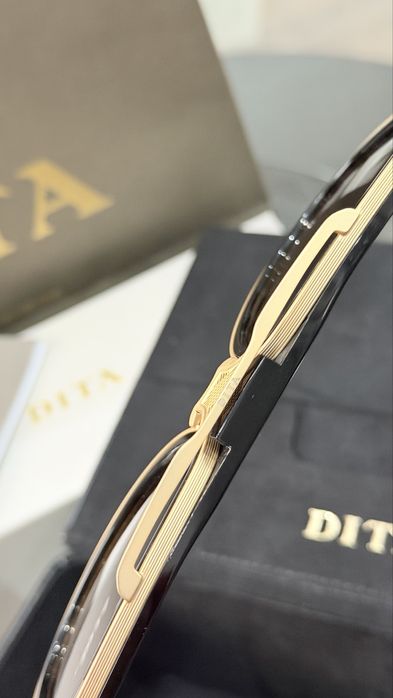 Очила DITA Grand Decade