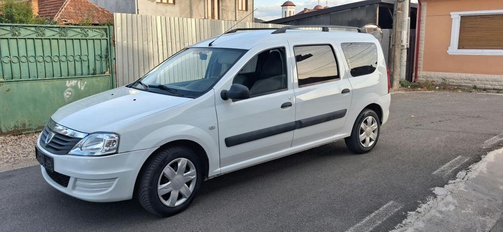 Dacia Logan Mcv 1.6 8 v an 2012 euro 5 recent adusa germania