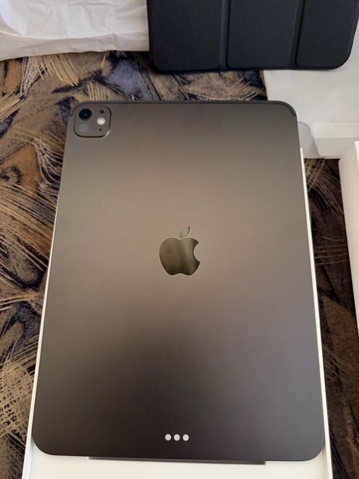 Ipad pro 11” Wi-Fi M5 256GB 2025 гаранция