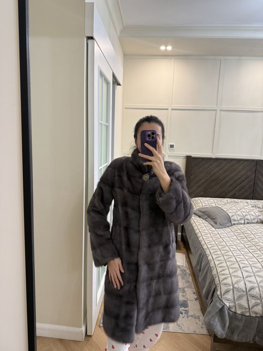 Продам норковую шубу