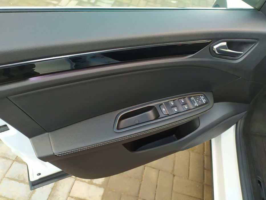 Машина Renault Arkana 1.3 2021