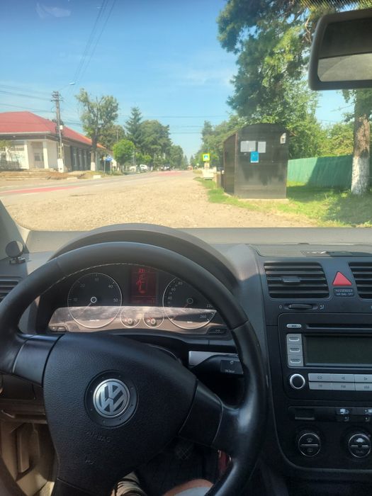 Vând Golf 5 2.0 BKD