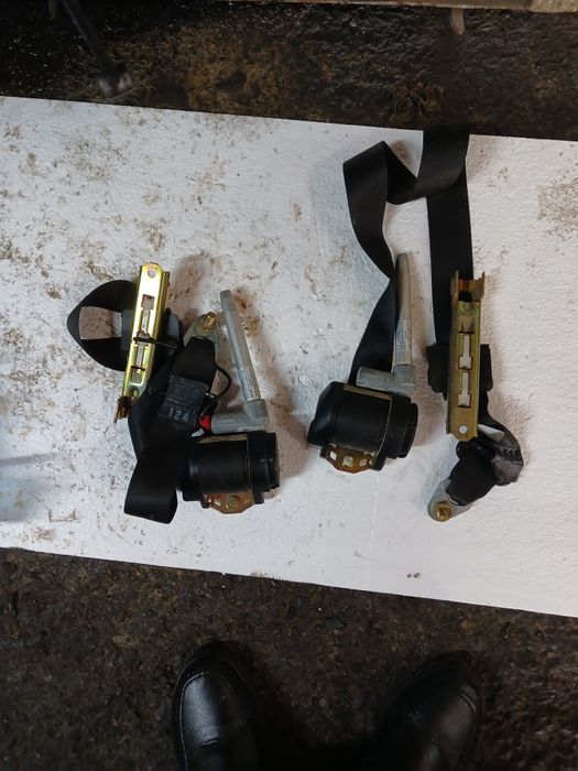 Ремень безопасности Мерседес 124