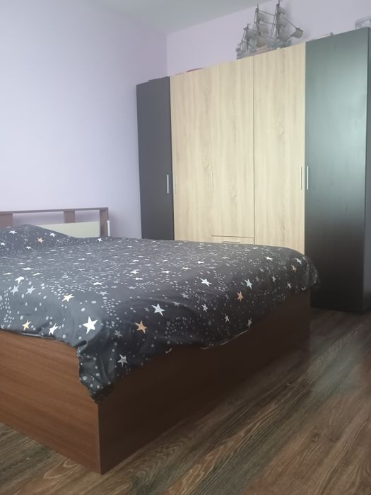 Продава от собственик тухлена къща в с.Леденик