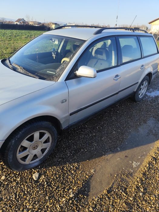 Vând autoturism volkswagen