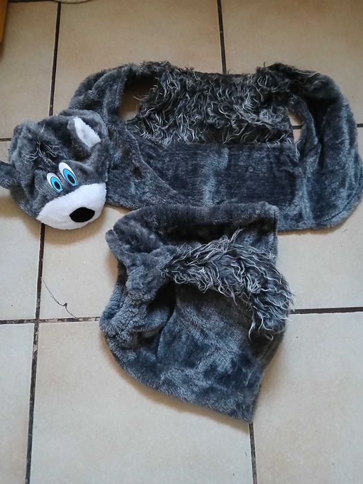 Vand costume serbare copii 116 cm ( 5-6 ani)
