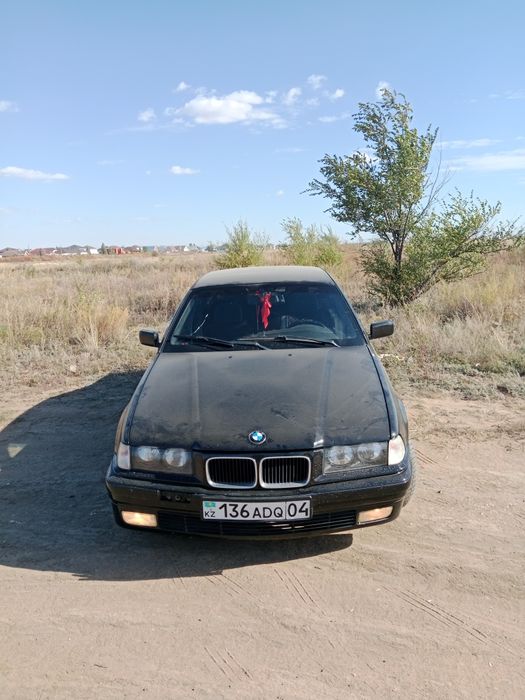 Продам машину.бмв 320 е 36