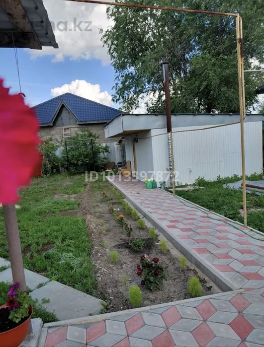Продам большой дом (құтты үй)