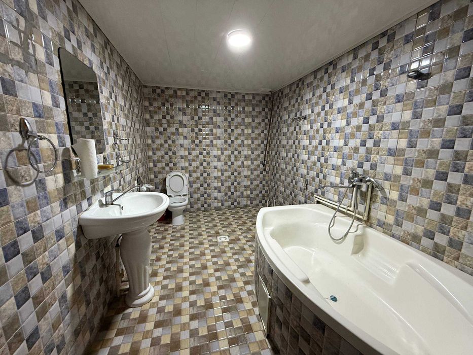 TAYYOR 8 SOTIQLI hovli sotiladi #a797