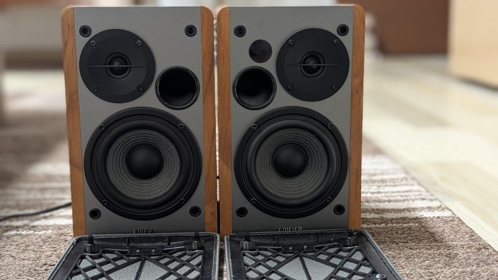 Boxe Edfier R1280T 2.0 42W