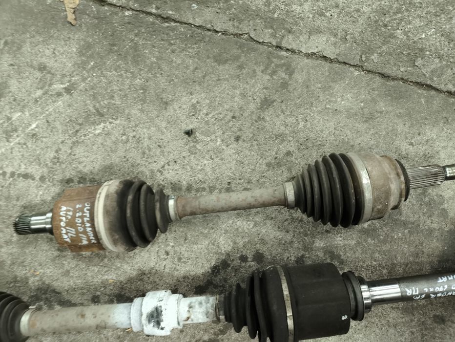 Полуоски за Mitsubishi Outlander III 2.2d