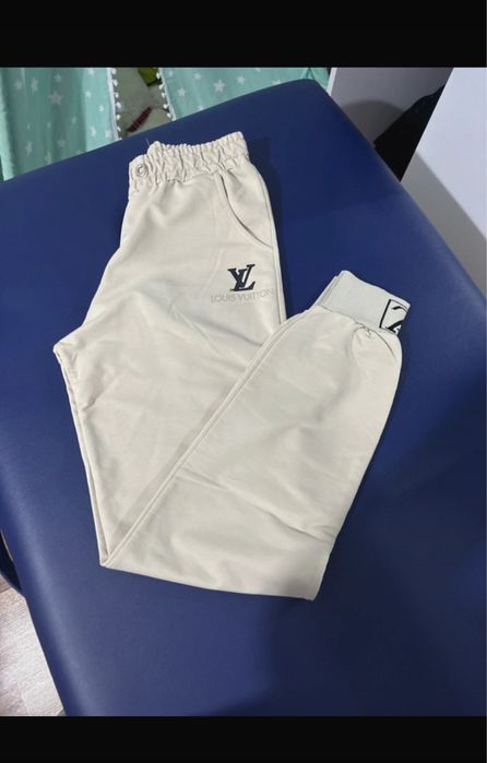 Trening LV nu este original