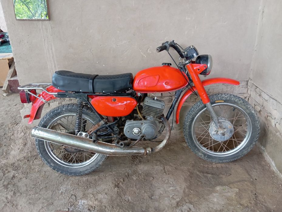 Minick motti sotiladi