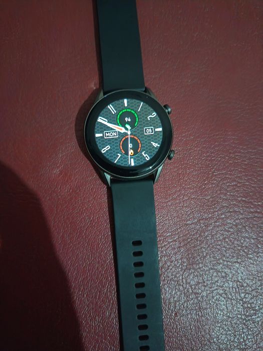 Smart watch aqlli soat