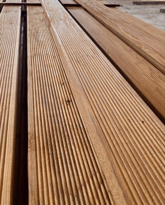 Декинг - подова настилка от смърч 9см