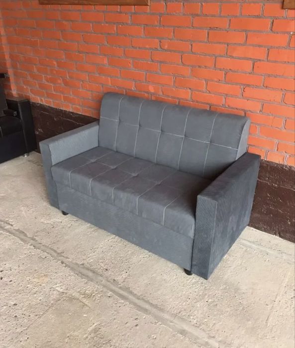 Диваны столы стулья для кафе баров ресторанов