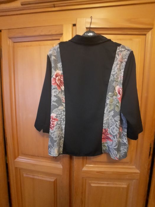 Bluza dama cu dantela mărimea 48