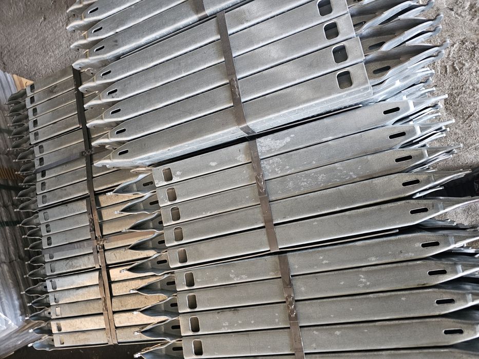 Профили (ригели) с кука за олекотен кофраж ИТАЛИЯ