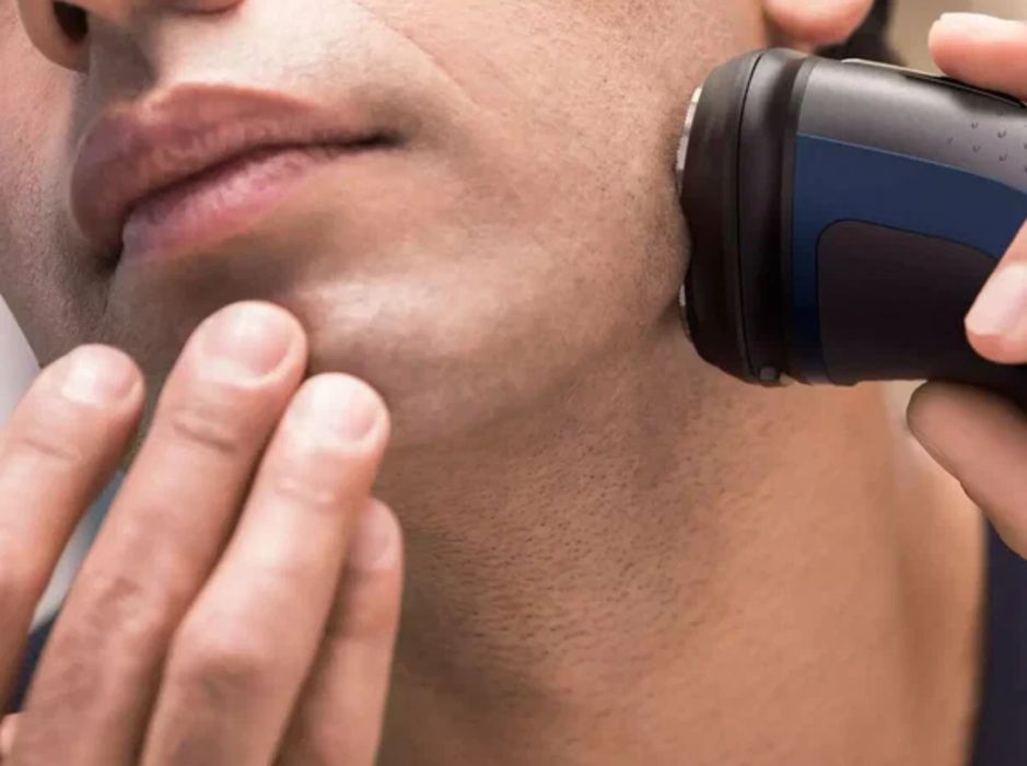 Электробритва Philips S1323