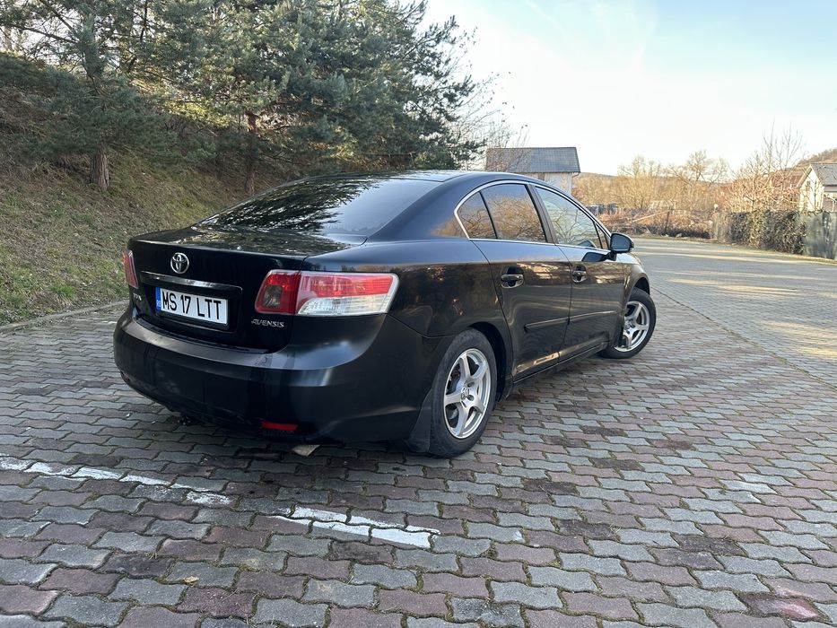 Vand Toyota Avensis