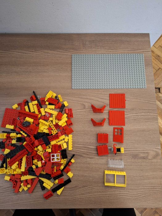 Lego 740: Basic Building Set