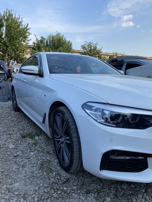 Geam ușă dreapta față BMW G30