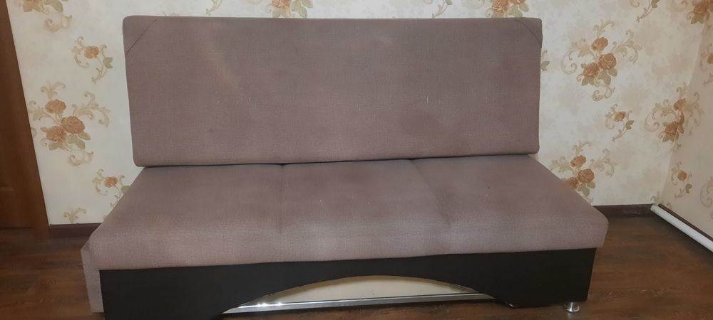 Продам диван тройка