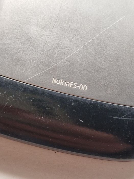 Telefon Nokia E5 perfect funcțional