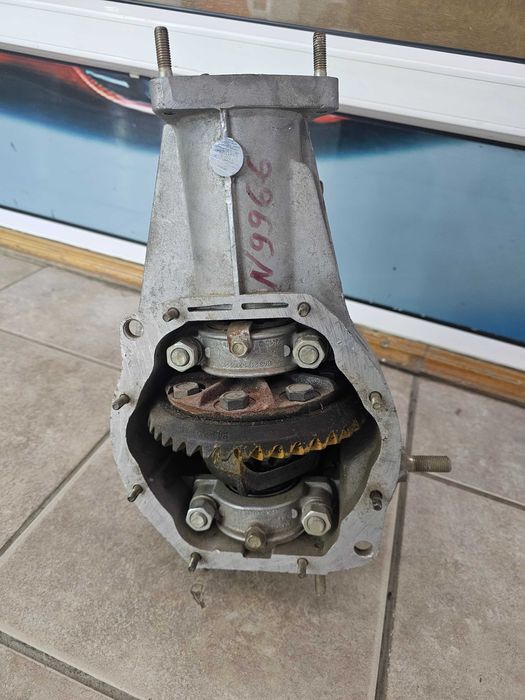 Передний редуктор ваз2103