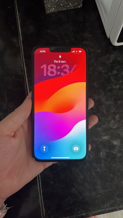 Продам айфон 14 128гб