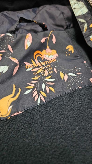 Осенняя куртка для девочки 5-7 лет