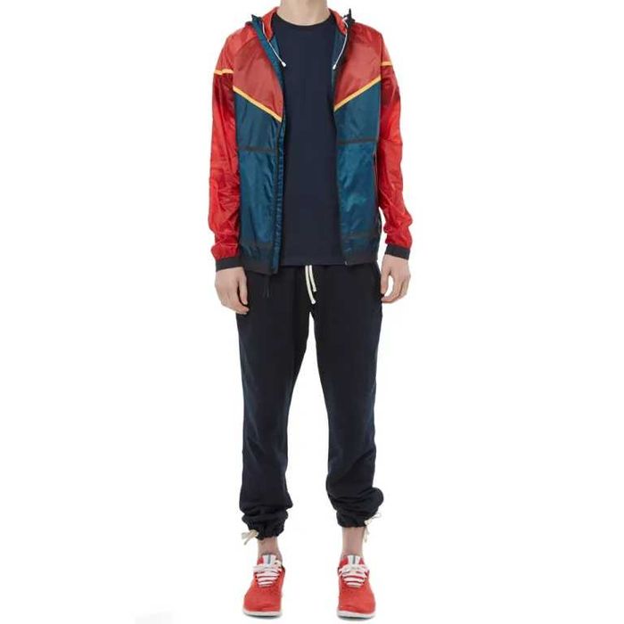 Найк Nike Tech Hyperfuse Windrunner Light Crimson горнище горница М