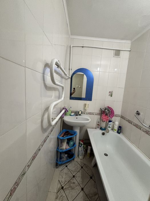 Продам двухкомнатная квартира