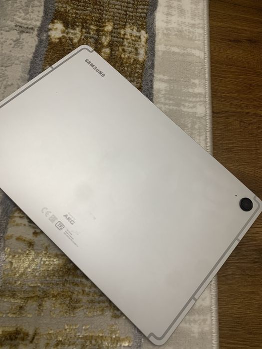 Продается Планшет: Samsung galaxy tab S9 FE 5G
