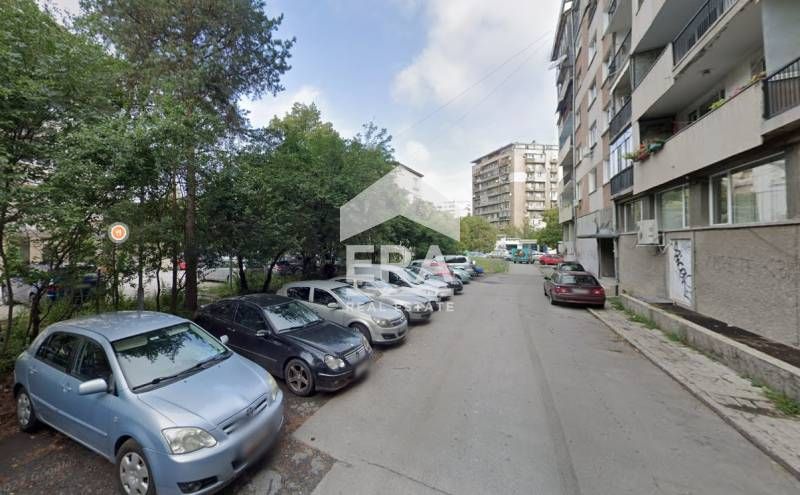 Дава се под наем Магазин в София, Гоце Делчев - 101 кв.м за 1800 € - Снимка #6