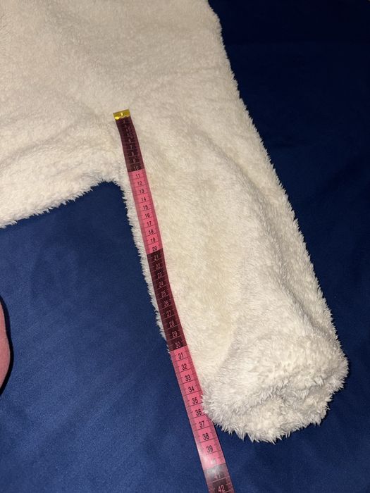 Hanorac polar pufos si calduros alb H&M marime XL, nou cu eticheta