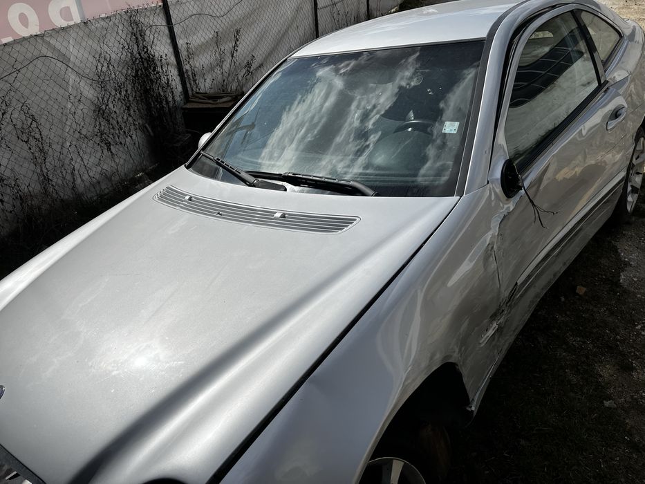 На части mercedes c class w203 facelift 2.2cdi 150 кс.  Двигател 646