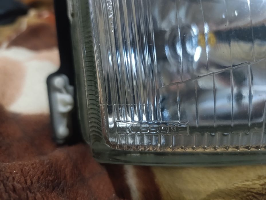 Фары на Ниссан максима j30