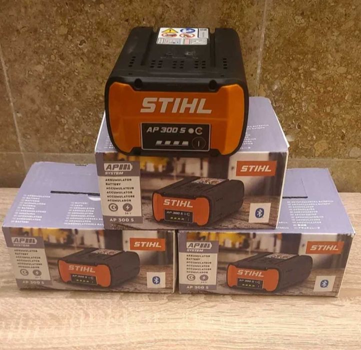 Чисто НОВА последен брой батерия Stihl AP 300 S, акумулаторна батерия Stihl, батерия за трион, храсторез, косачка, тример кастрачка коса