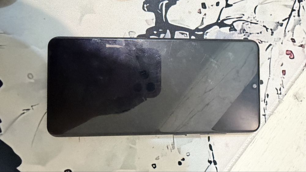 Телефон Самсунг А31