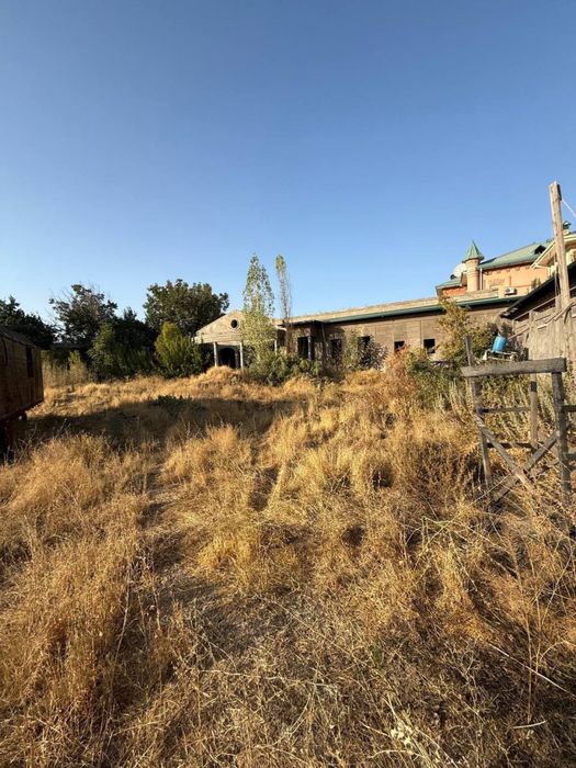 Саниф Продается Коробка или земельный участок 35 соток