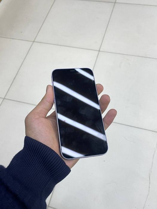 iphone 12.64gb  73% Feys id Turue tone bor