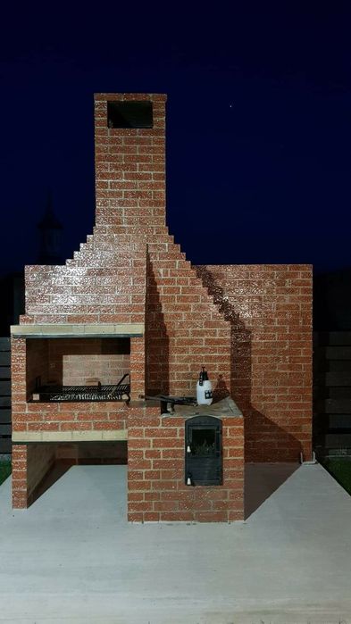 Vand grătare de cărămidă șeminee