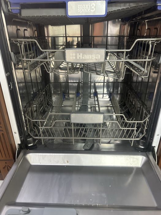 Продам посудомоечную машину Hansa