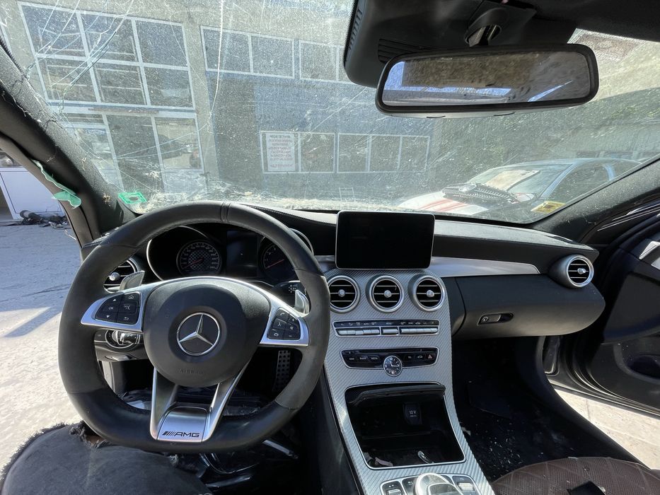 Мерцедес W205 на части 4.3 AMG