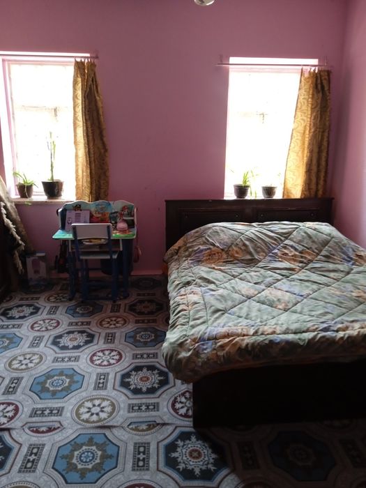 Uy sotiladi yangiyol shaxrida